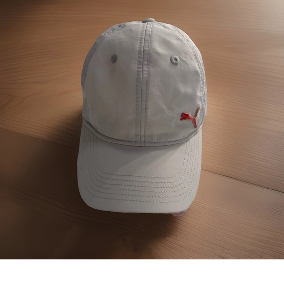 Women’s PUMA Cream Baseball Hat with Coral Metallic Logo Embroidered - Picture 4 of 6